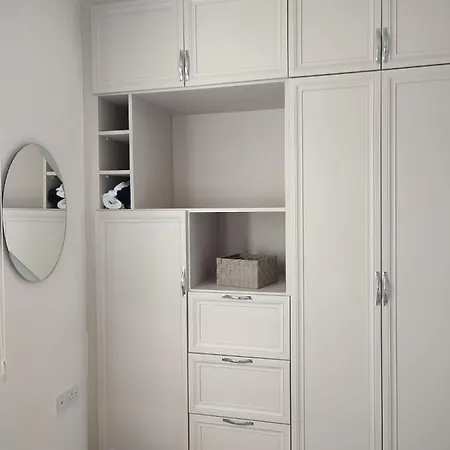 The Penthouse Apartman Ayios Amvrosios